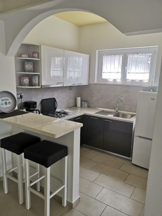 Guest House Surina App Surina'S Green Holiday Rupa Экстерьер фото